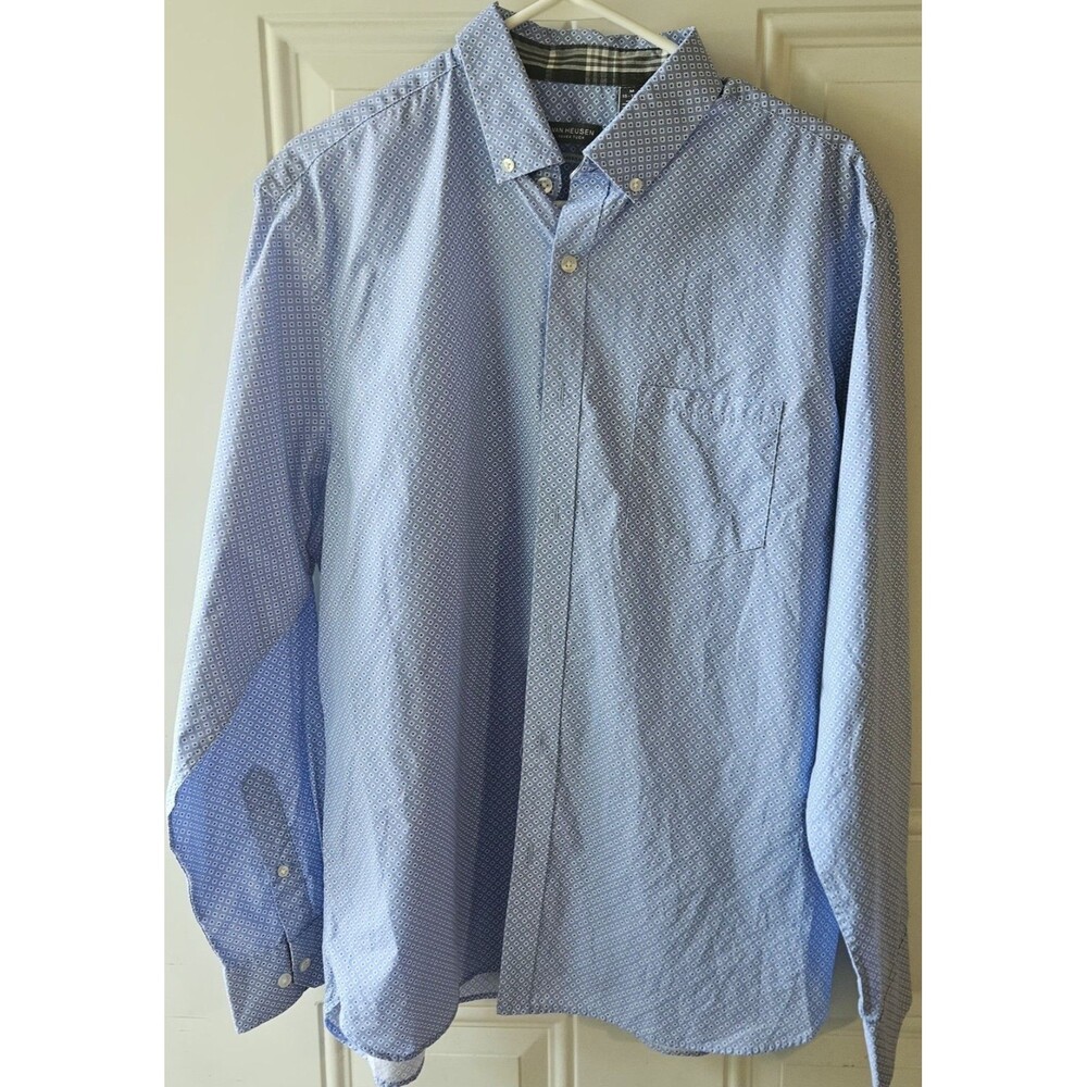 Van Heusen Mens Dress Shirt Medium‎ 15- 15 1/2